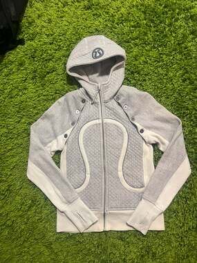 Lululemon Special Edition Scuba Hoodie Vest Ghost Herringbone Gray White